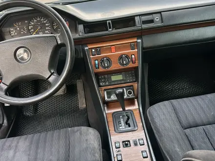 Mercedes-Benz E 230 1990 года за 1 000 000 тг. в Алматы – фото 5