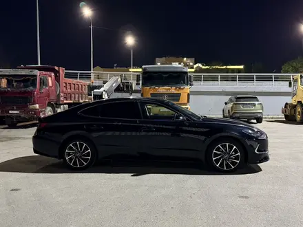 Hyundai Sonata 2022 года за 11 700 000 тг. в Астана – фото 4