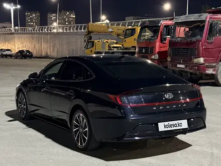 Hyundai Sonata 2022 года за 11 700 000 тг. в Астана – фото 8