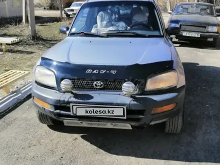 Toyota RAV4 1995 года за 2 900 000 тг. в Усть-Каменогорск – фото 2