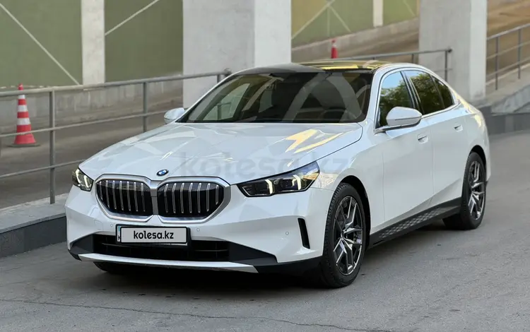 BMW 520 2023 года за 33 000 000 тг. в Алматы
