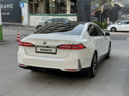 BMW 520 2023 года за 33 000 000 тг. в Алматы – фото 7