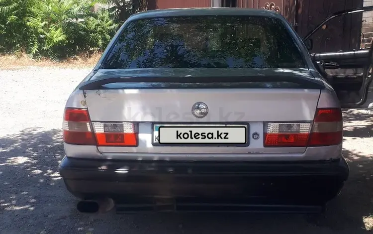 BMW 520 1993 года за 600 000 тг. в Алматы