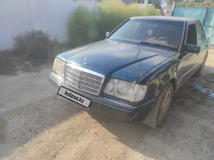 Mercedes-Benz E 200 1995 года за 1 300 000 тг. в Тараз – фото 4