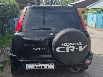 Honda CR-V 1998 года за 3 300 000 тг. в Алматы – фото 4