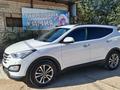 Hyundai Santa Fe 2015 годаүшін9 100 000 тг. в Уральск – фото 2