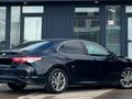 Toyota Camry 2017 года за 11 000 000 тг. в Актау – фото 2