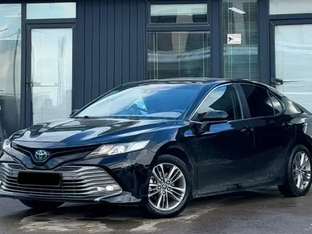 Toyota Camry 2017 года за 11 000 000 тг. в Актау