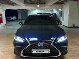 Lexus ES 300h 2021 годаүшін25 000 000 тг. в Алматы – фото 3