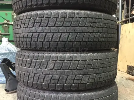 Резина 205/60 r16 Bridgestone из Японии за 52 000 тг. в Алматы