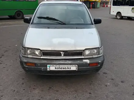 Mitsubishi Space Wagon 1993 года за 1 800 000 тг. в Алматы