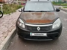 Renault Sandero Stepway, 2013