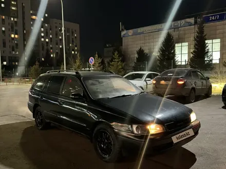 Toyota Caldina 1993 года за 1 600 000 тг. в Астана – фото 2