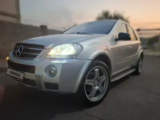 Mercedes-Benz ML 500