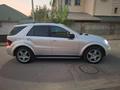 Mercedes-Benz ML 500 2006 годаүшін8 200 000 тг. в Алматы – фото 17