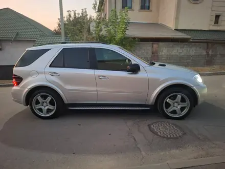 Mercedes-Benz ML 500 2006 года за 8 200 000 тг. в Алматы – фото 17