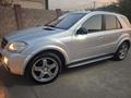 Mercedes-Benz ML 500 2006 годаүшін8 200 000 тг. в Алматы – фото 36