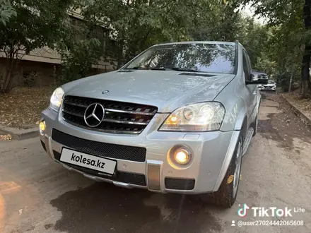 Mercedes-Benz ML 500 2006 года за 8 200 000 тг. в Алматы – фото 37