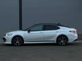 Toyota Camry 2020 года за 8 700 000 тг. в Уральск – фото 7