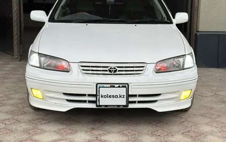 Toyota Camry 1999 годаүшін4 500 000 тг. в Алматы