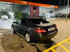 Toyota Camry, 2010