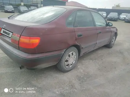 Toyota Carina E 1997 года за 1 350 000 тг. в Туркестан – фото 5