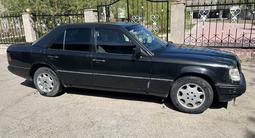 Mercedes-Benz E 200 1993 года за 1 800 000 тг. в Балхаш – фото 3