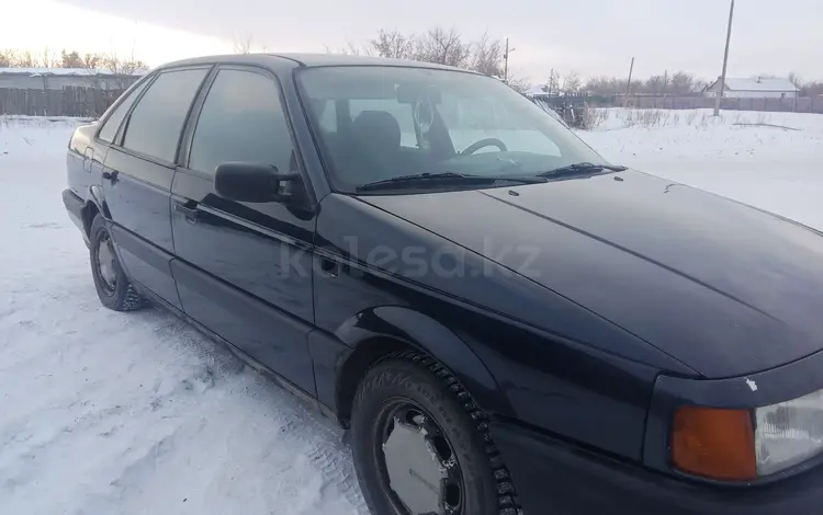 Volkswagen Passat 1990 годаүшін1 200 000 тг. в Павлодар