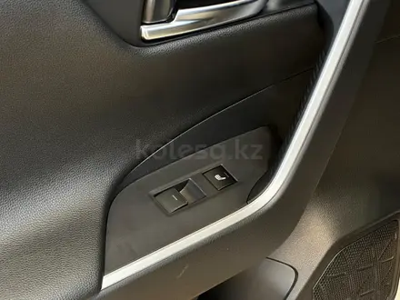 Toyota RAV4 Luxe+ 2025 года за 23 990 000 тг. в Алматы – фото 9