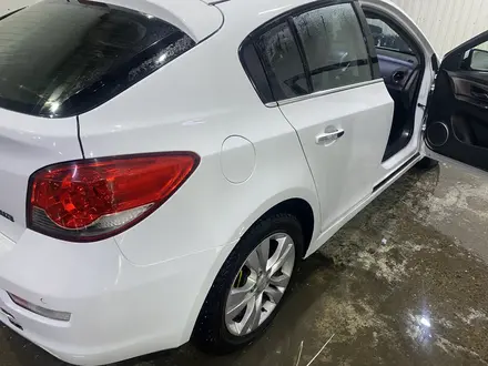 Chevrolet Cruze 2013 года за 3 800 000 тг. в Астана – фото 2