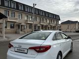 Hyundai Sonata 2015 годаfor8 000 000 тг. в Актау – фото 3