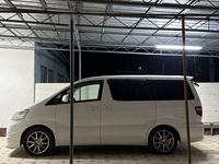 Toyota Alphard 2005 годаfor7 500 000 тг. в Алматы