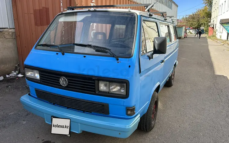 Volkswagen Caravelle 1987 годаfor3 500 000 тг. в Астана