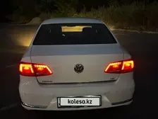 Volkswagen Passat, 2014