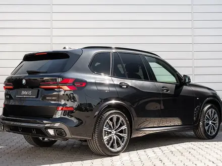 BMW X5 XDrive 40i 2026 года за 64 275 605 тг. в Актау – фото 2