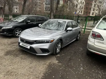 Honda Civic 2022 года за 12 200 000 тг. в Алматы – фото 2