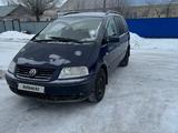 Volkswagen Sharan 2000 годаfor3 800 000 тг. в Актобе – фото 4