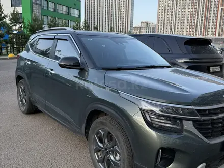 Kia Seltos 2024 года за 9 850 000 тг. в Астана – фото 2