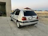 Volkswagen Golf 1995 годаfor1 500 000 тг. в Актау – фото 3