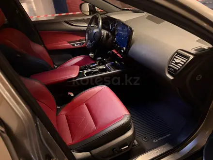 Lexus NX 250 Luxury 2023 года за 23 500 000 тг. в Алматы – фото 23