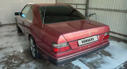 Mercedes-Benz E 230 1988 года за 1 500 000 тг. в Тараз – фото 2