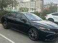 Toyota Camry 2018 года за 8 700 000 тг. в Актау