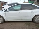 Ford Focus 2007 года за 3 000 000 тг. в Уральск – фото 3