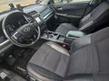 Toyota Camry 2016 года за 5 800 000 тг. в Атырау – фото 10