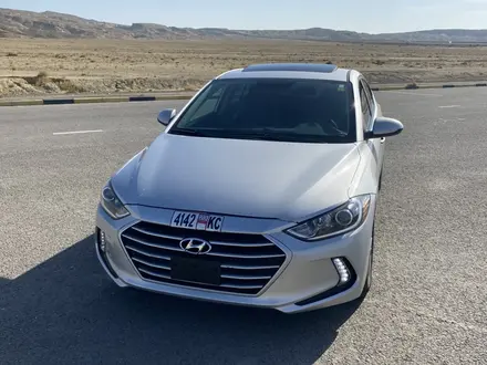 Hyundai Elantra 2016 года за 6 000 000 тг. в Жанаозен