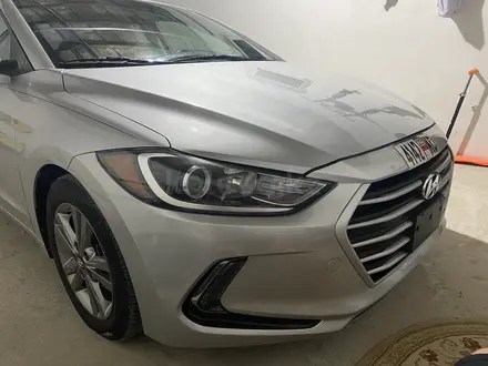 Hyundai Elantra 2016 года за 6 000 000 тг. в Жанаозен – фото 4