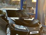 Lexus ES 300h 2014 годаfor9 900 000 тг. в Алматы – фото 3