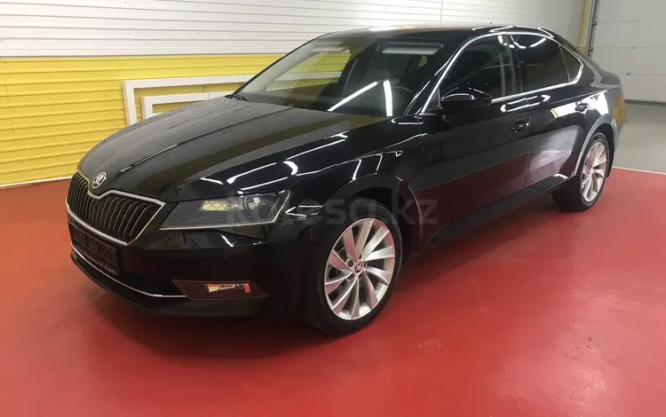 Skoda Superb 2018 года за 15 000 000 тг. в Павлодар