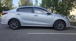 Kia Rio 2020 года за 8 000 000 тг. в Петропавловск – фото 2