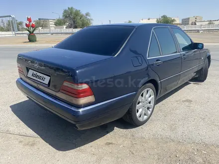 Mercedes-Benz S 320 1995 года за 3 300 000 тг. в Байконыр – фото 3